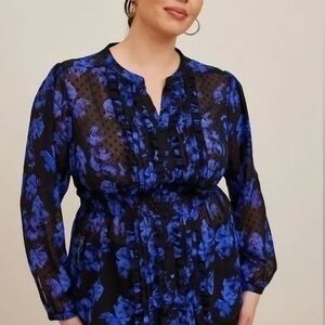 Torrid Blue Floral Blouse Plus Size 6